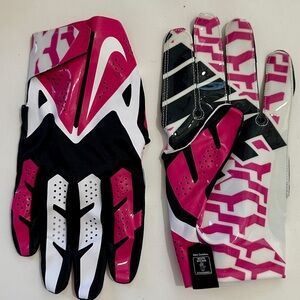 NWT NIKE Vibrant Pink and Black Football Sports Gloves size 3XL